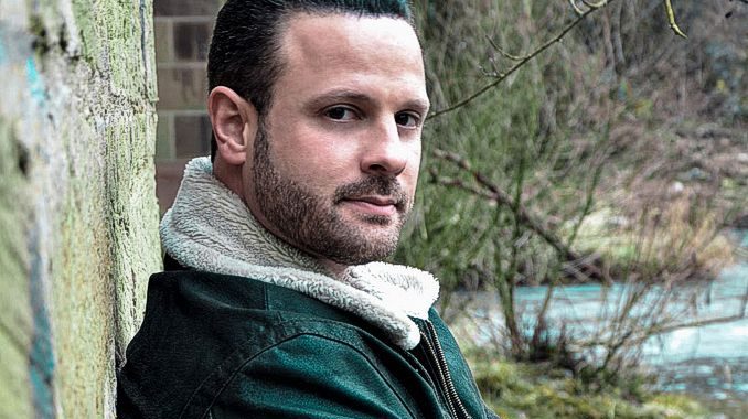 Ronin Rey: Hallo Mensch