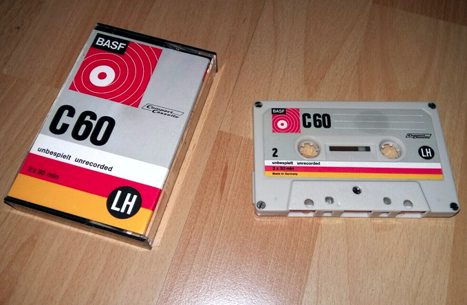 C 60, Compact Cassette,