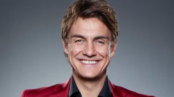 KINDERLACHEN-Schirmherr Matze Knop gewinnt bei RTL-“Murmel Mania” 30.000 Euro für Kinder in Not