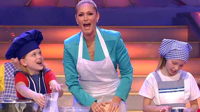 Helene Fischer – In der Weihnachtsbäckerei